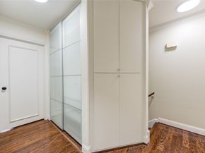 6337 Briar Rose Drive 145, Houston TX 77057