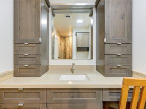 6337 Briar Rose Drive 145, Houston TX 77057