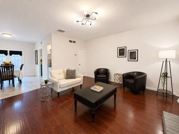 11710 Southlake Drive 47, Houston TX 77077