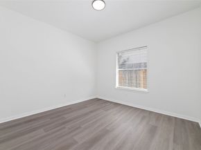 4211 Torrey Creek Lane, Houston TX 77014