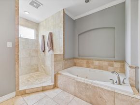 938 Columbia Street, Houston TX 77008