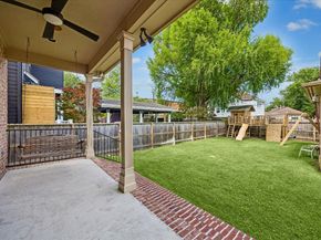 938 Columbia Street, Houston TX 77008