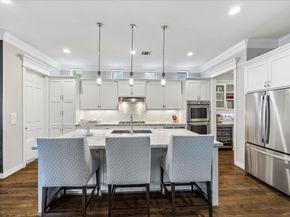 938 Columbia Street, Houston TX 77008
