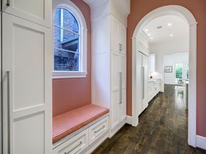 2501 Yupon Street, Houston TX 77006