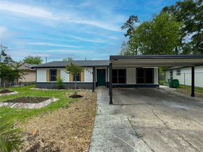 7710 Claiborne Street, Houston TX 77016