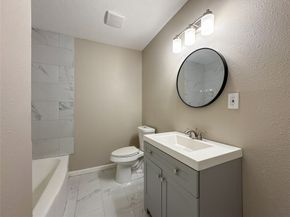 7710 Claiborne Street, Houston TX 77016