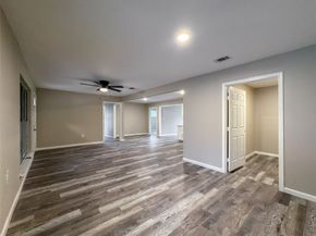 7710 Claiborne Street, Houston TX 77016
