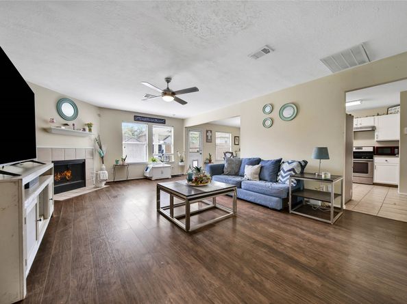 17323 Lobo Trail, Houston TX 77084