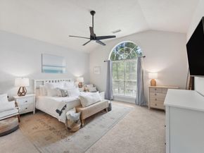 74 W Summer Storm Circle, The Woodlands TX 77381