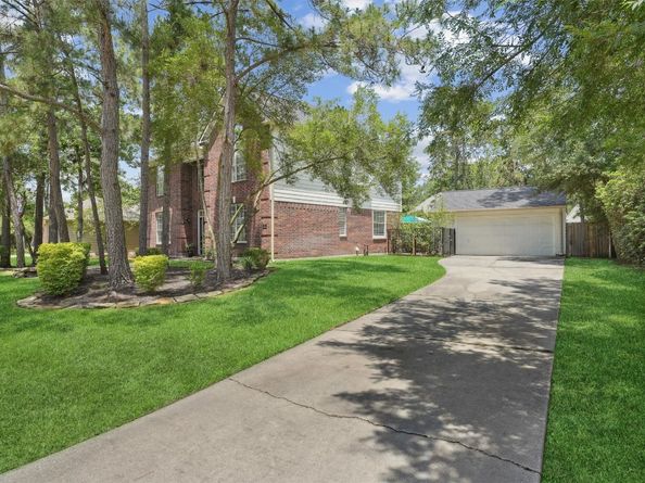 74 W Summer Storm Circle, The Woodlands TX 77381