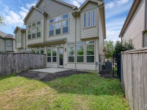38 Aventura Place, Spring TX 77389