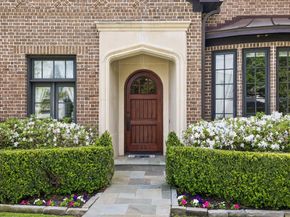 4005 Piping Rock Lane, Houston TX 77027