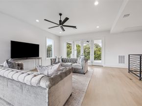 2205 North Boulevard, Houston TX 77098