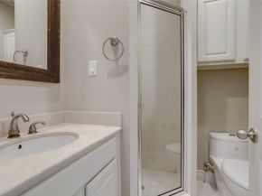 9133 Creekstone Lake Drive, Houston TX 77054
