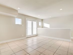 9133 Creekstone Lake Drive, Houston TX 77054