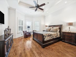 1525 Wakefield Drive, Houston TX 77018