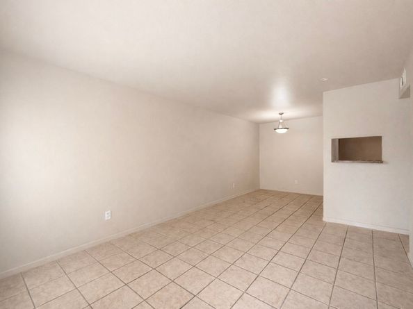 8100 Creekbend Drive 181, Houston TX 77071