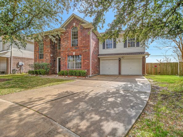 2939 Sailors Moon Drive, Friendswood TX 77546