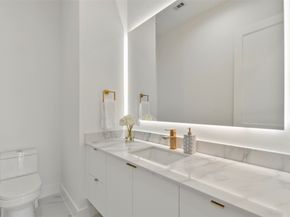 3116 Clay Street, Houston TX 77003