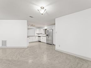 29 S High Oaks Circle, Spring TX 77380