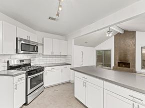 29 S High Oaks Circle, Spring TX 77380