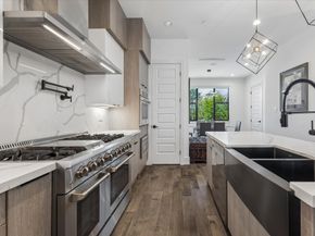 2435 Sheridan Street, Houston TX 77030