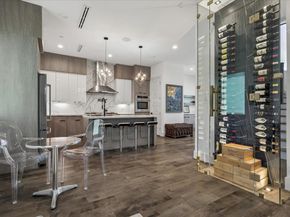 2435 Sheridan Street, Houston TX 77030