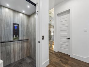 2435 Sheridan Street, Houston TX 77030
