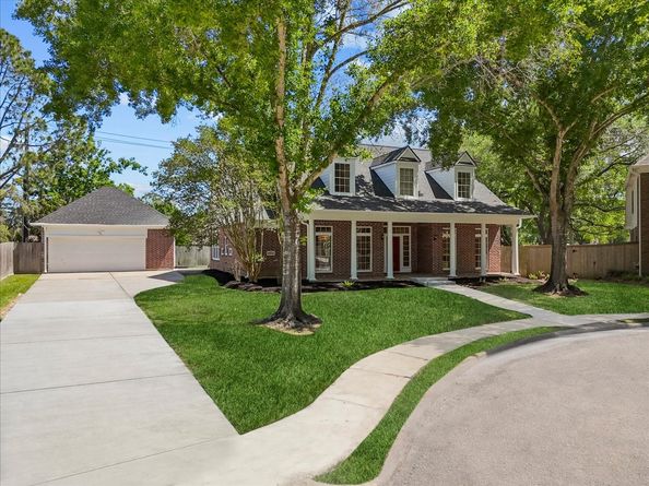 1806 Winter Knoll Way, Houston TX 77062