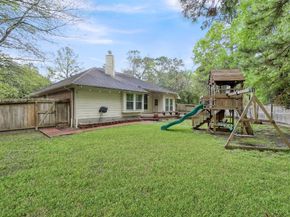 14 Bay Chapel Court, The Woodlands TX 77385