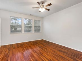 215 W Stedhill Loop, The Woodlands TX 77384