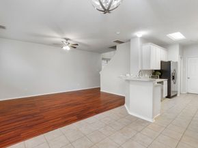 215 W Stedhill Loop, The Woodlands TX 77384