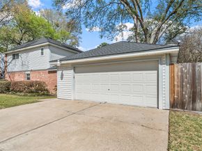 6727 Sutter Park Lane, Houston TX 77066