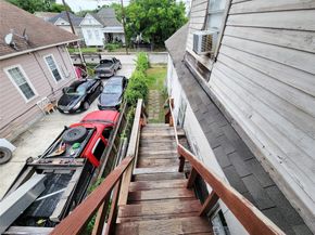 418 Bishop Street, Houston TX 77009