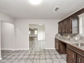 9413 Arden Court, Houston TX 77033