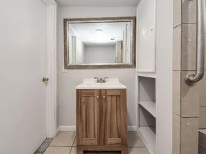 9413 Arden Court, Houston TX 77033