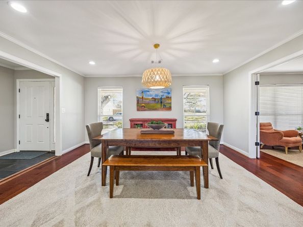 5918 Dumfries Drive, Houston TX 77096