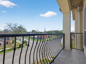 3912 Ennis Street, Houston TX 77004