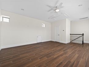 3912 Ennis Street, Houston TX 77004