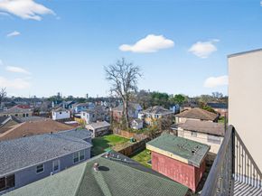 3912 Ennis Street, Houston TX 77004