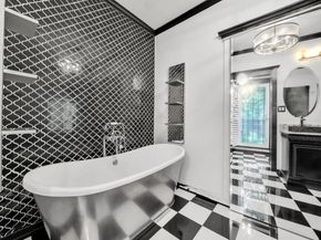 3102 Breezy Pines Court, Kingwood TX 77339