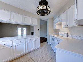 2810 Heritage Colony Drive, Webster TX 77598