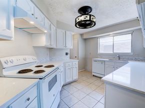 2810 Heritage Colony Drive, Webster TX 77598