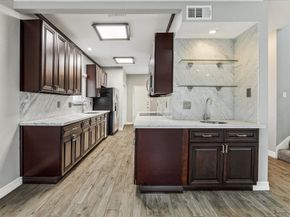 9400 Doliver Drive 60, Houston TX 77063