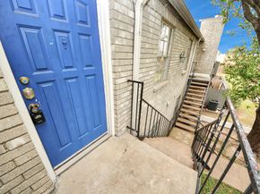 9700 Leawoo Boulevard 1002, Houston TX 77099