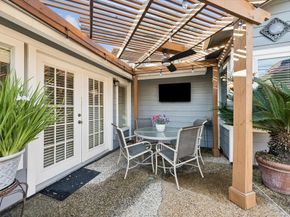 1423 Richelieu Lane, Houston TX 77018