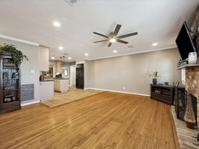 1423 Richelieu Lane, Houston TX 77018