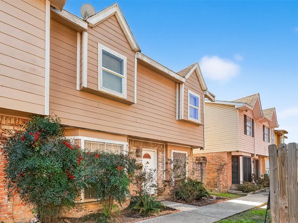 3834 Willow Springs Lane, Houston TX 77080