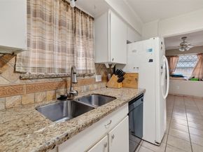 3834 Willow Springs Lane, Houston TX 77080