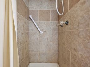 3834 Willow Springs Lane, Houston TX 77080